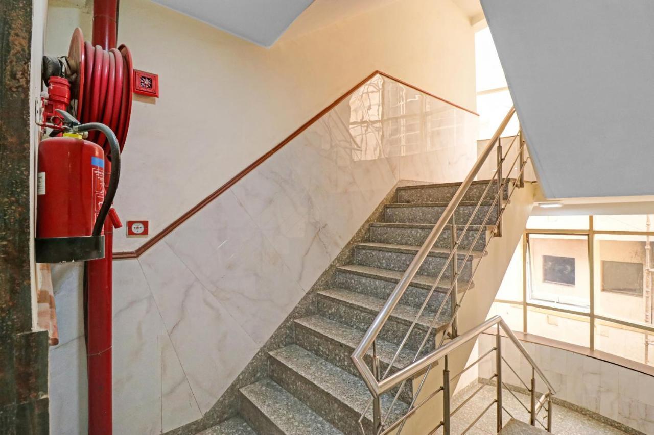 Oyo 23368 Boutique Hotel Paragon ニューデリー エクステリア 写真