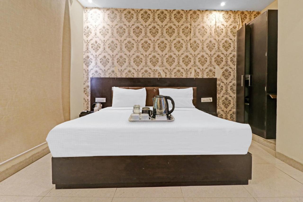 Oyo 23368 Boutique Hotel Paragon ニューデリー エクステリア 写真