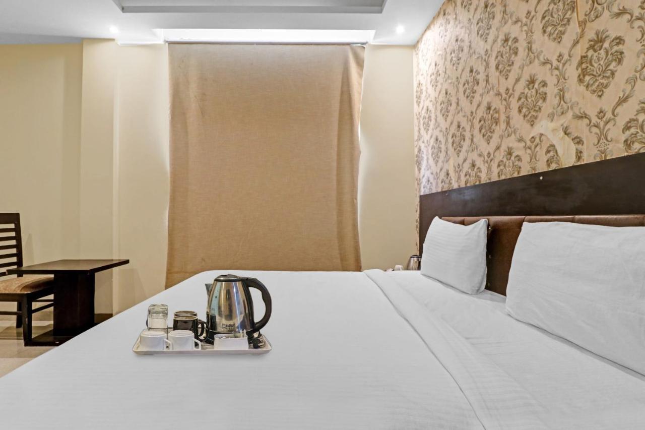 Oyo 23368 Boutique Hotel Paragon ニューデリー エクステリア 写真