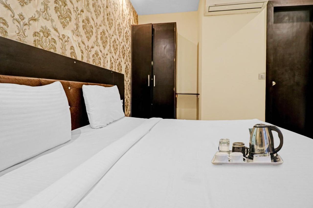 Oyo 23368 Boutique Hotel Paragon ニューデリー エクステリア 写真