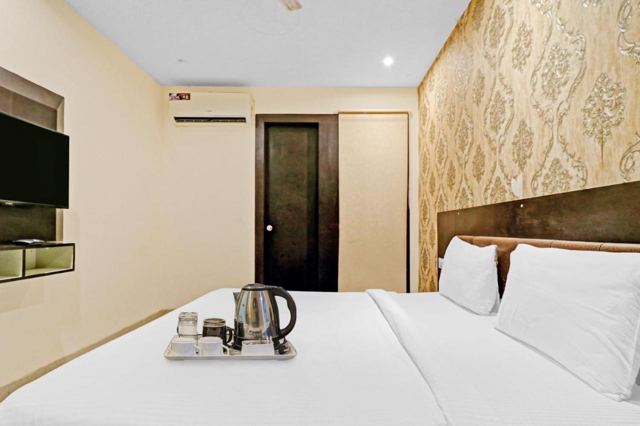 Oyo 23368 Boutique Hotel Paragon ニューデリー エクステリア 写真